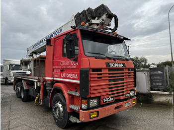 SCANIA 143-450 - Пассажирский трап