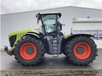 Трактор CLAAS Xerion 5000