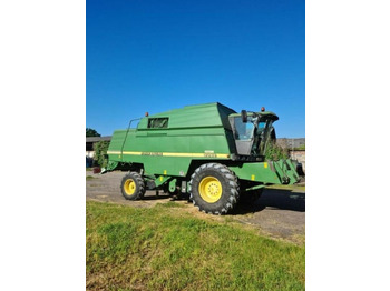 Зерноуборочный комбайн JOHN DEERE 2266