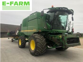 Зерноуборочный комбайн JOHN DEERE T660