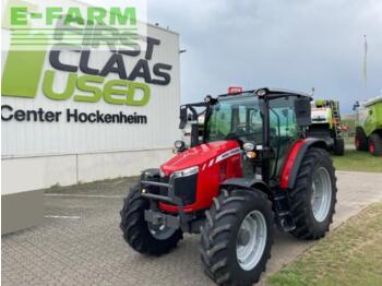 Трактор MASSEY FERGUSON 5711