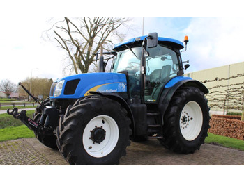 Трактор NEW HOLLAND T6000