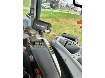 Трактор VALTRA T234