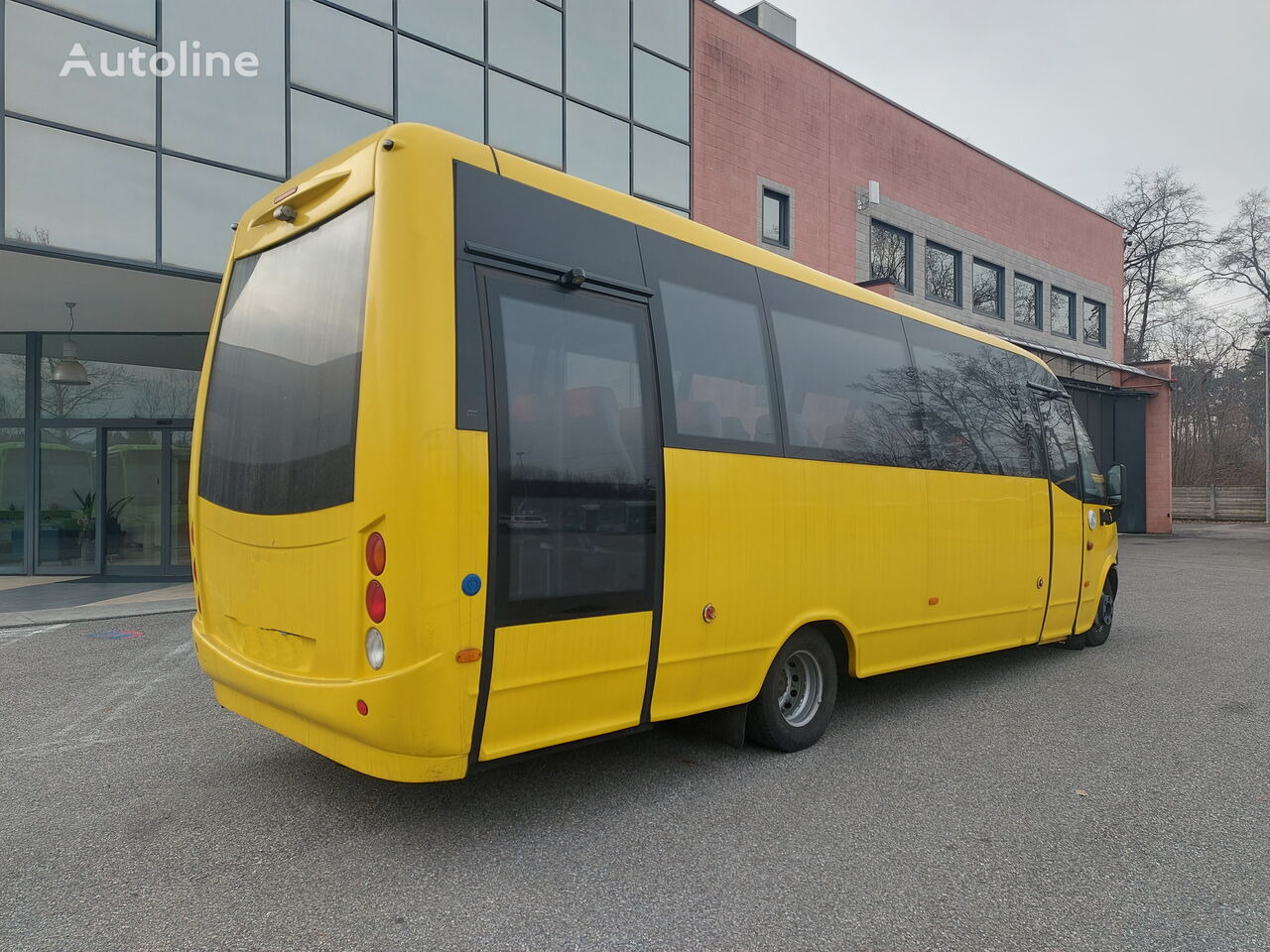 Микроавтобус, Пассажирский фургон IVECO WING: фото 5