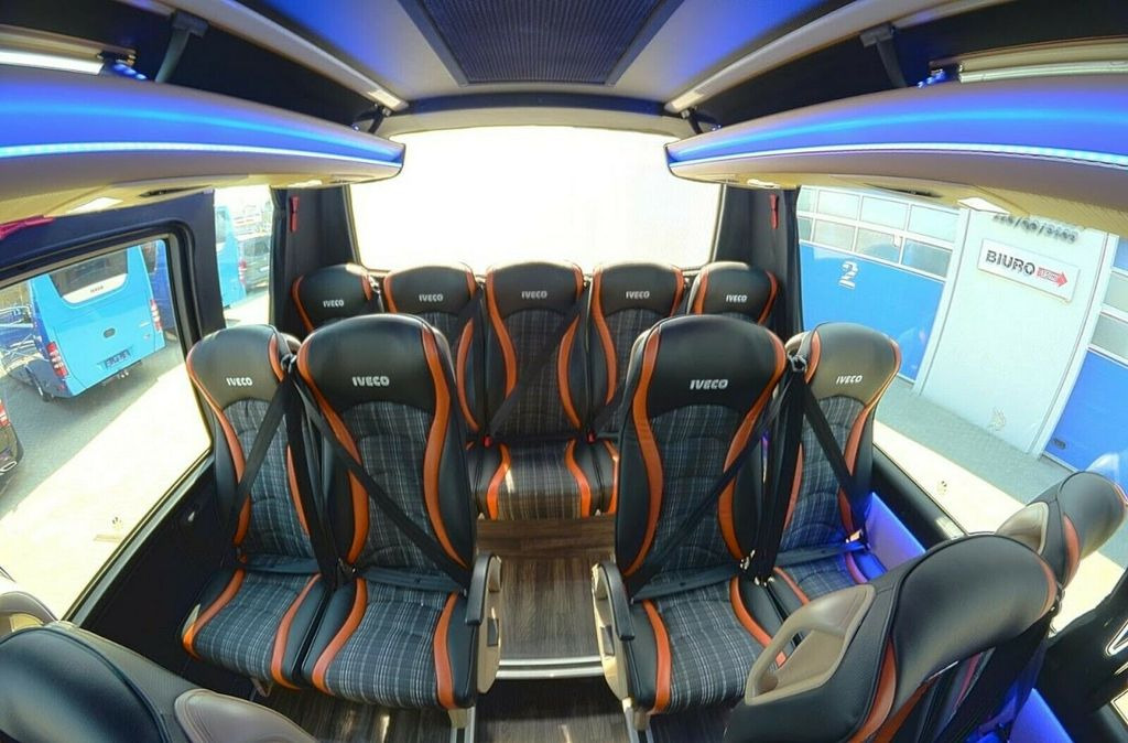 Новый Туристический автобус Iveco 70C Open Sky  37 //: фото 11