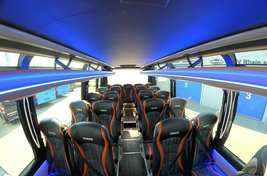 Новый Туристический автобус Iveco 70C Open Sky  37 //: фото 12