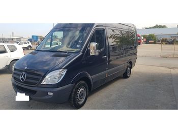 Микроавтобус MERCEDES-BENZ