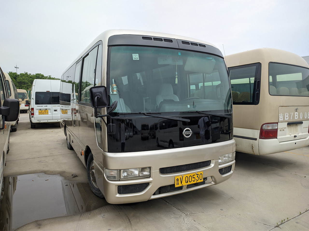 Микроавтобус, Пассажирский фургон NISSAN Civilian passenger bus: фото 2