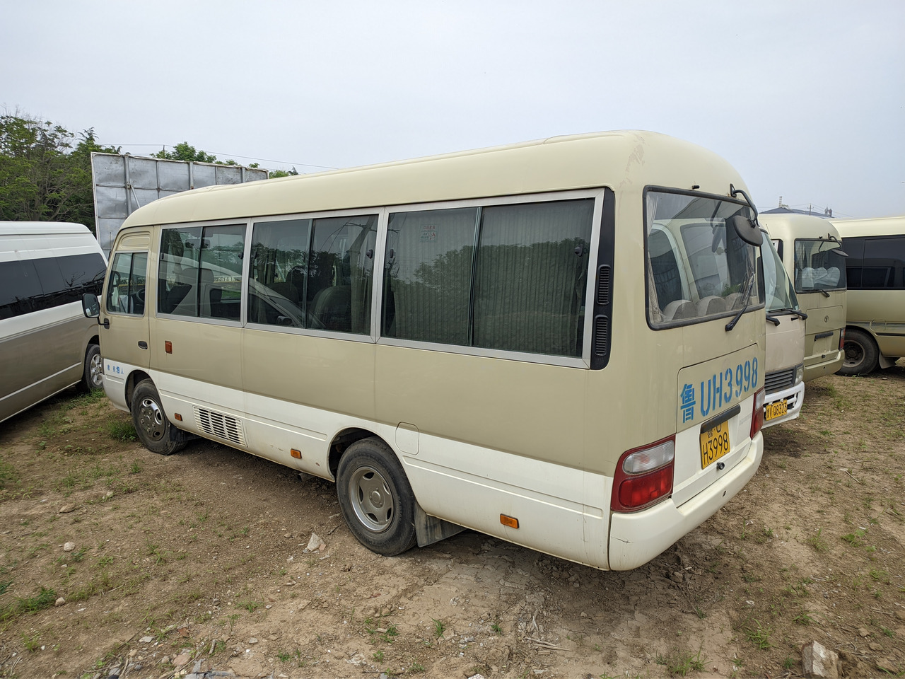 Микроавтобус, Пассажирский фургон TOYOTA Coaster passenger bus: фото 4