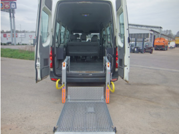 Микроавтобус, Пассажирский фургон VW Crafter 35 2.5 TDI DPF L3H2 8-Sitzer RAMPE Klima: фото 1