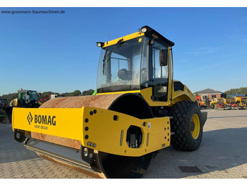 Компактор BOMAG