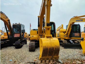 Гусеничный экскаватор KOMATSU PC110