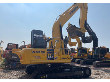 Гусеничный экскаватор KOMATSU PC240