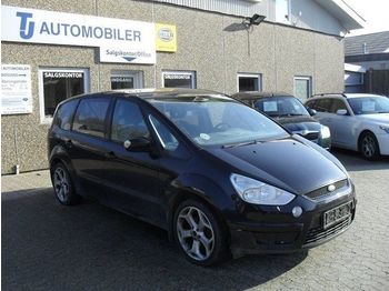 Легковой автомобиль FORD S-MAX 1,8 TDCi Trend