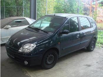 Renault Scenic 1.6 16V Expression Leder/Klima/Automatik - Легковой автомобиль