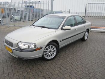 Volvo S80 2.4 i Aut - Легковой автомобиль