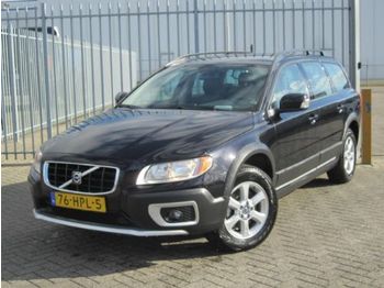 Volvo XC70 - Легковой автомобиль