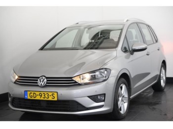 Легковой автомобиль Volkswagen Golf Sportsvan 1.6 TDI 110pk DSG Comfortline Navi ACC 16'': фото 1