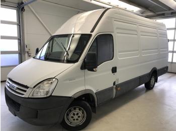 Цельнометаллический фургон Iveco Daily 35S17