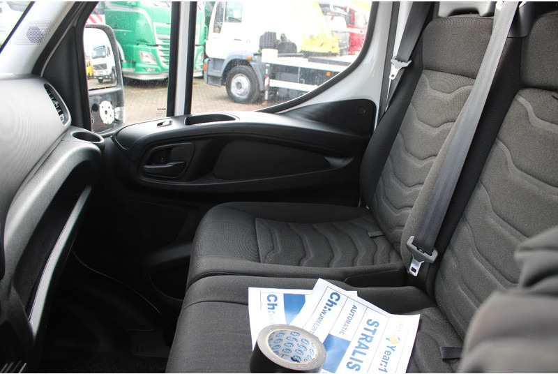Фургон с закрытым кузовом Iveco Daily 35S15 + MANUAL + LIFT: фото 9