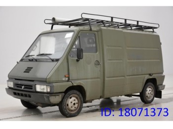 Фургон с закрытым кузовом Renault Master T30D: фото 1