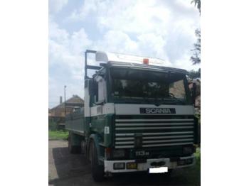 Бортовой грузовик Scania 113 M 360 4X2 stake body