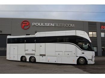 Грузовик для перевозки животных Volvo FM330 Horsetruck