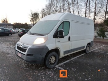 Грузовик с закрытым кузовом Citroën Jumper