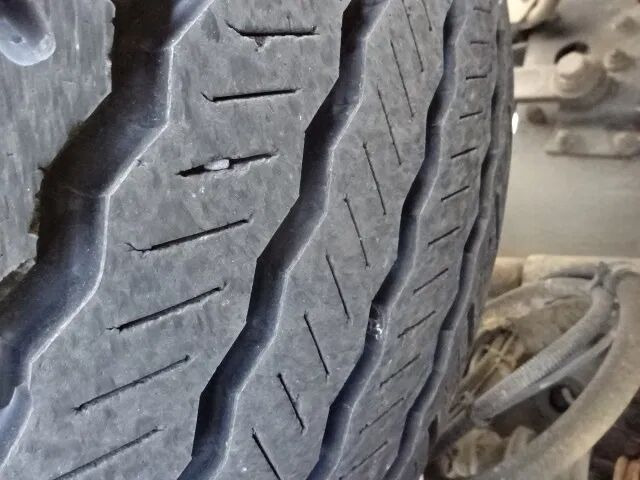 Грузовик с закрытым кузовом Renault Midlum 270 dxi