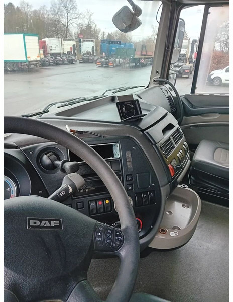 Грузовик-шасси DAF XF 105.510 6x2