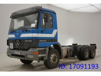 Грузовик-шасси Mercedes-Benz ACTROS 2635 - 6X4