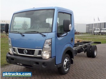Грузовик-шасси Nissan NT400 Cabstar (10 Units)