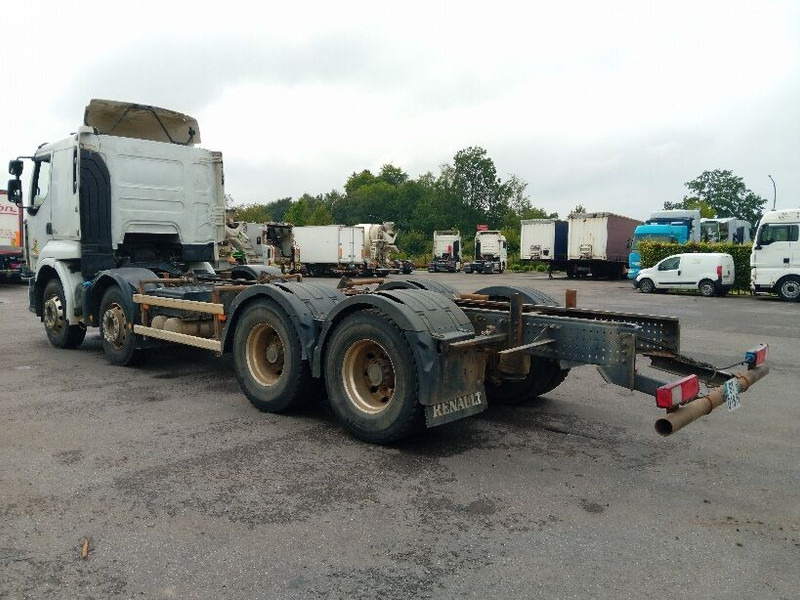 Грузовик-шасси Renault Premium Lander