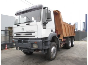 Самосвал Iveco MP380E42 6x6: фото 1