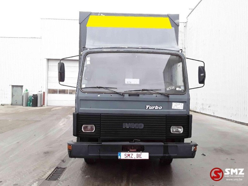 Грузовик для перевозки животных Iveco Magirus 80 16 horse truck: фото 3