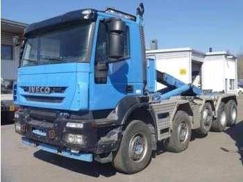 Новый Крюковой мультилифт Iveco Trakker 410 t 50 10x4: фото 1