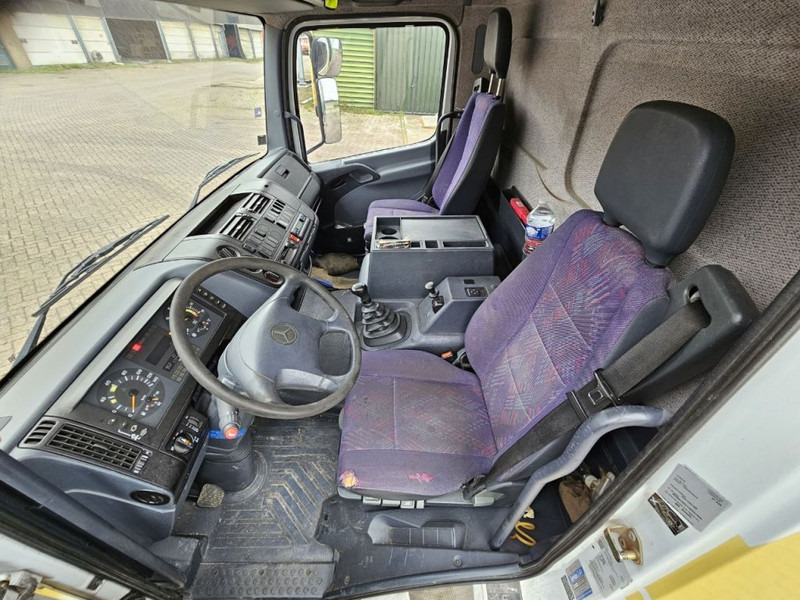 Тентованный грузовик Mercedes-Benz Atego 918: фото 10
