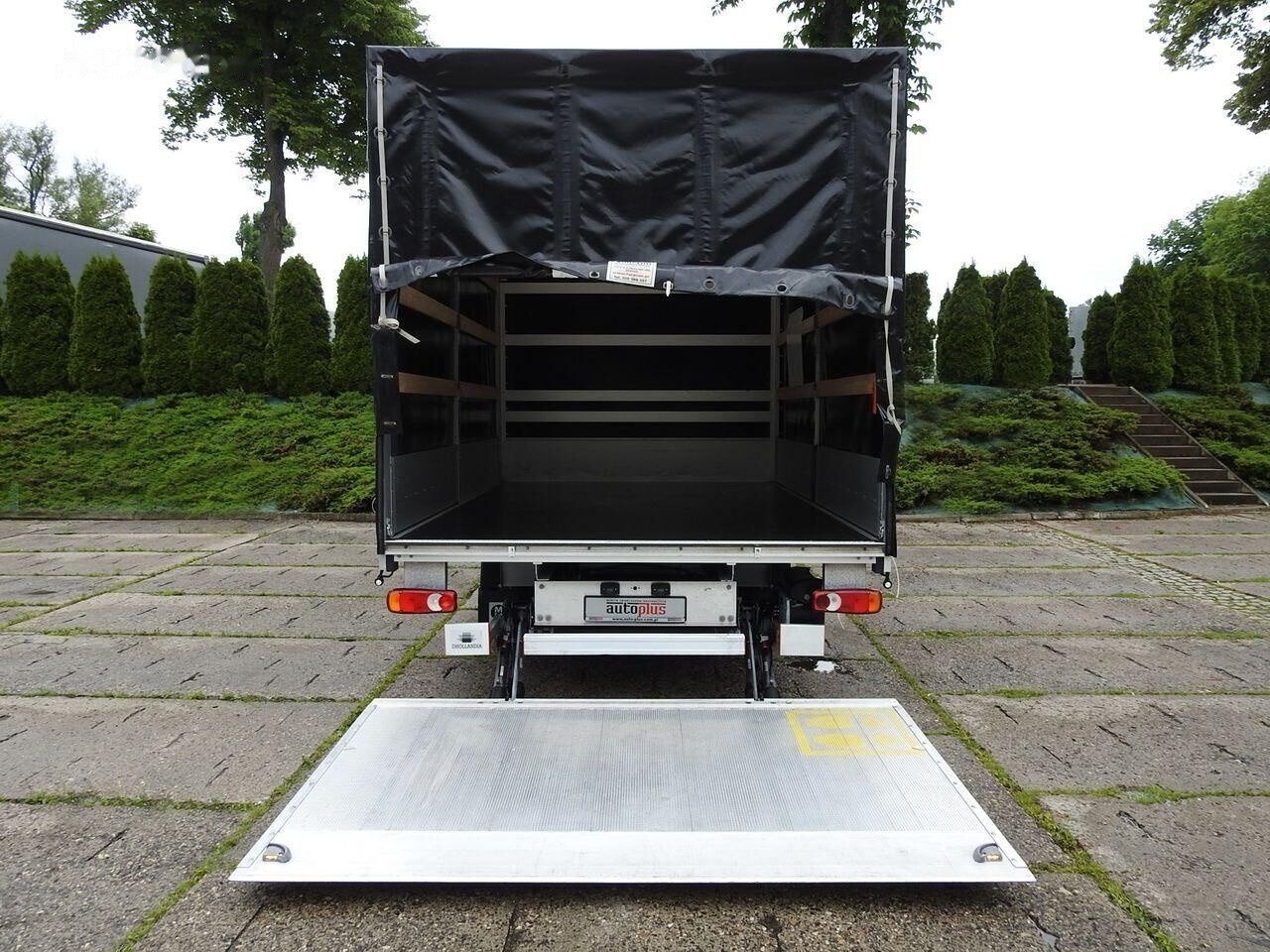 Opel Movano Curtain side + tail lift в лизинг Opel Movano Curtain side + tail lift: фото 7