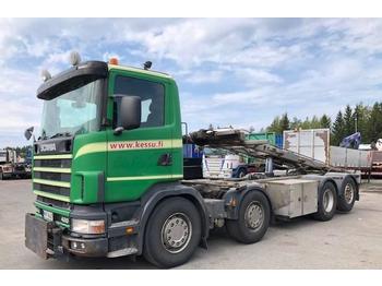 Портальный бункеровоз Scania P124 420 8x2/4