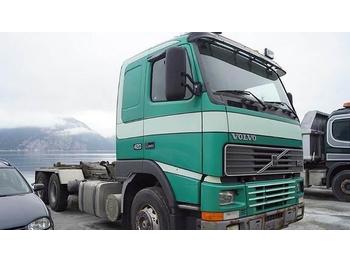 Портальный бункеровоз Volvo FH12 6x2 krokbil