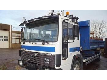 Портальный бункеровоз Volvo FL6 4x2 krokløft m/kasse