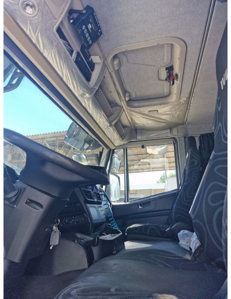 Рефрижератор Iveco Stralis 330
