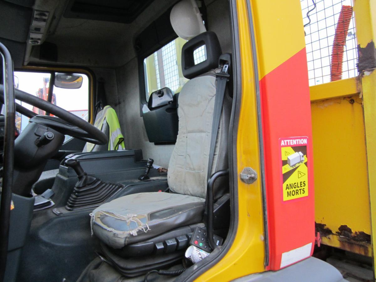 Автовоз Для транспортировки тяжёлой техники Renault Premium: фото 9
