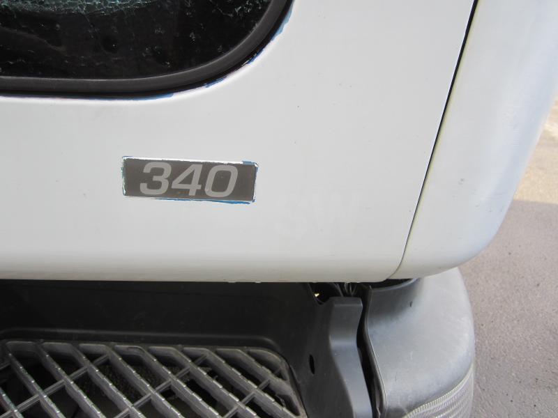 Грузовик-цистерна Renault Premium 340: фото 3