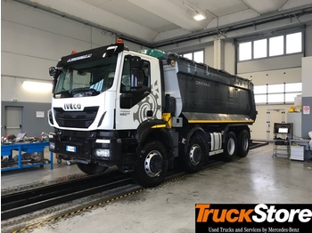 Самосвал Iveco TRAKKER 450
