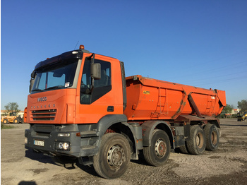 Самосвал Iveco Trakker 440
