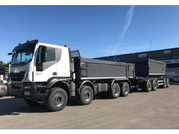 Самосвал Iveco Trakker AT340T500 8x4 sora-yhdistelmä