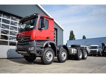 Самосвал Mercedes-Benz 4845 K 20