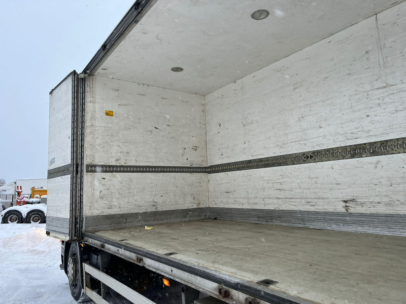 Грузовик с закрытым кузовом Scania P 230 4x2 BOX L=7591 mm: фото 13