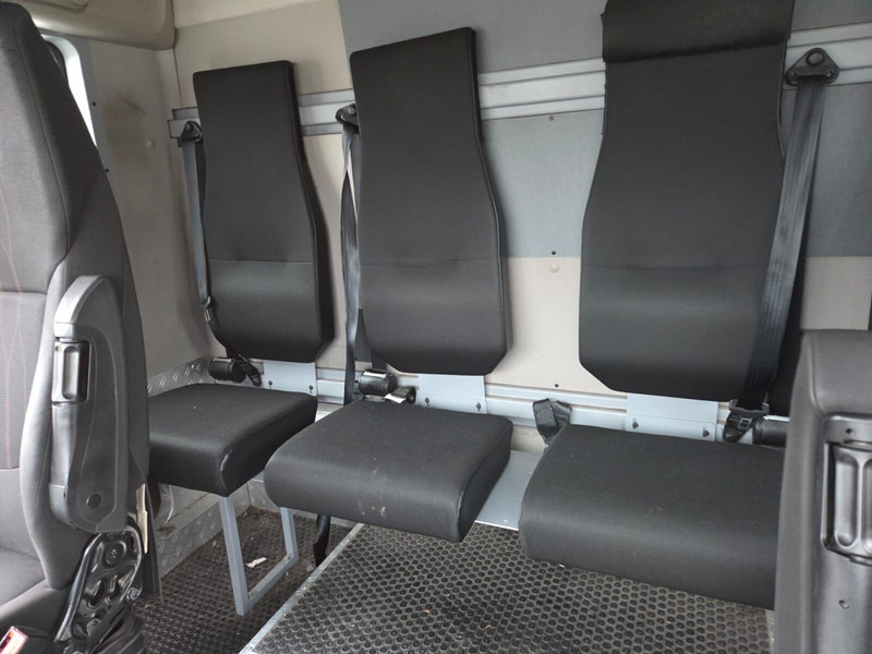 Тентованный грузовик DAF XF 450 - AUTO ECOLE